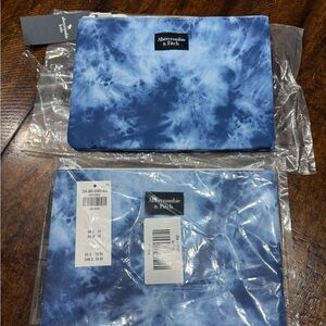 Abercrombie & Fitch Cloudy Blue Wet Pouches